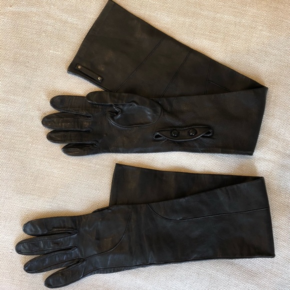 Louis Vuitton Accessories - Louis Vuitton Black Leather Opera Gloves